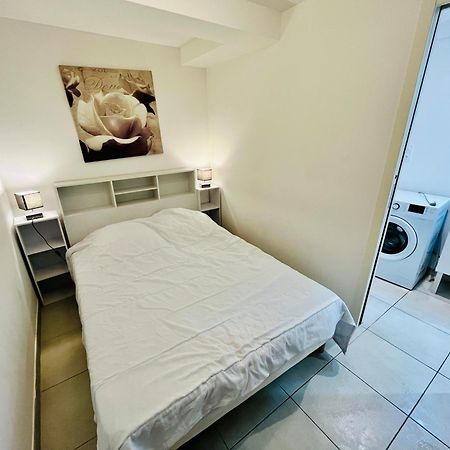 2 Suites, Cour Privee, Climatisation, Le Nid De Blois Vienne Exterior foto